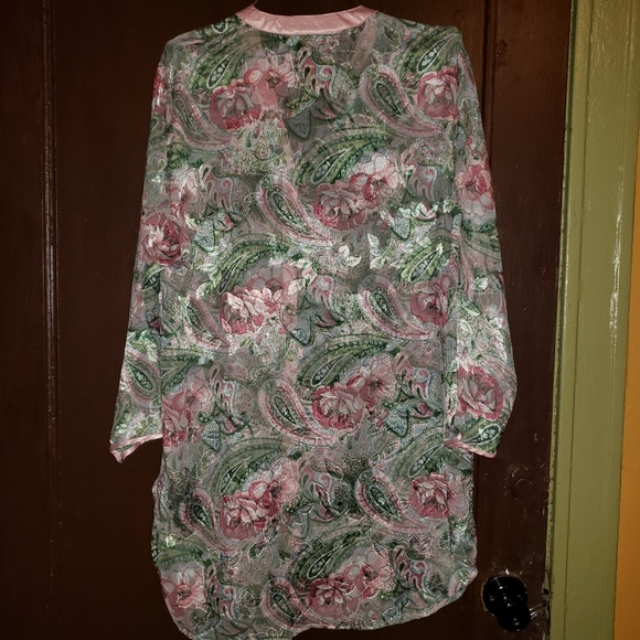 Vintage Victoria's Secret gold label medium/large semi sheer sleep shirt - Picture 5 of 5